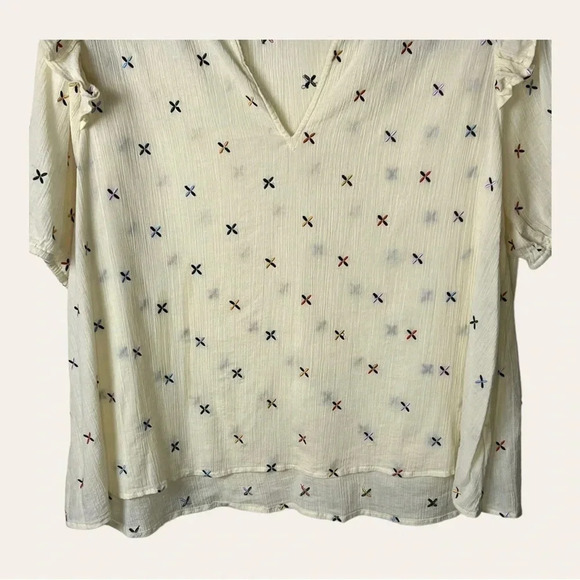 0458W. MADEWELL SHORT SLEEVE BLOUSE WITH EMBROIDERY‎ CREAM IN COLOR RUFFLES - Picture 5 of 10
